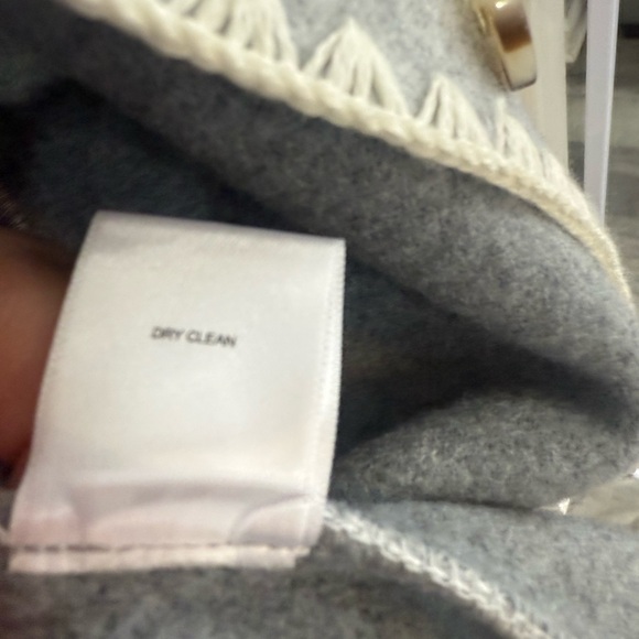 Marc New York Andrew Marc Gray Jacket with White Trim - Picture 7 of 14